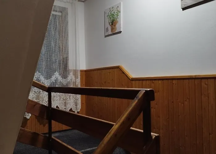 Semesterbostad Sankovi *